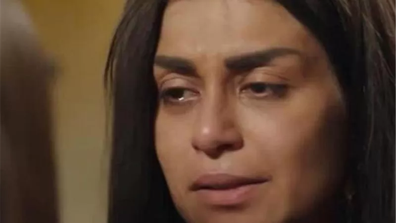 منة فضالى: 