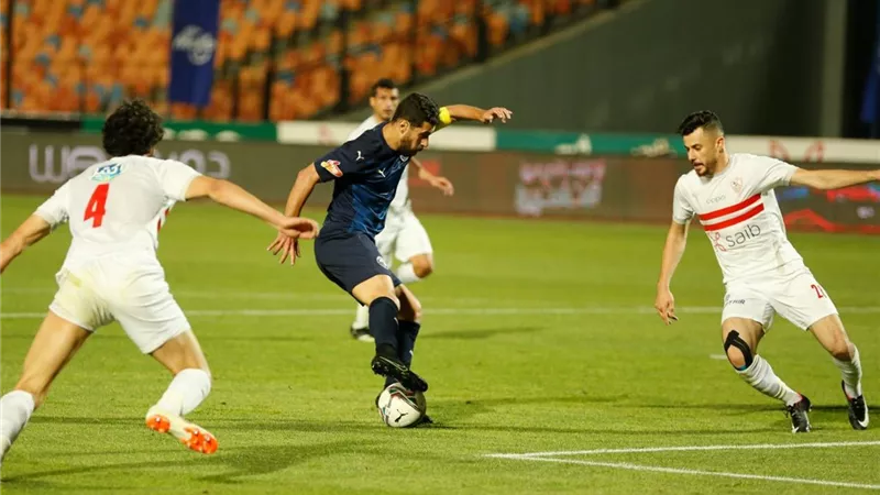 كارتيرون يمنح لاعبو الزمالك راحة 24 ساعة بعد التعادل امام بيراميدز