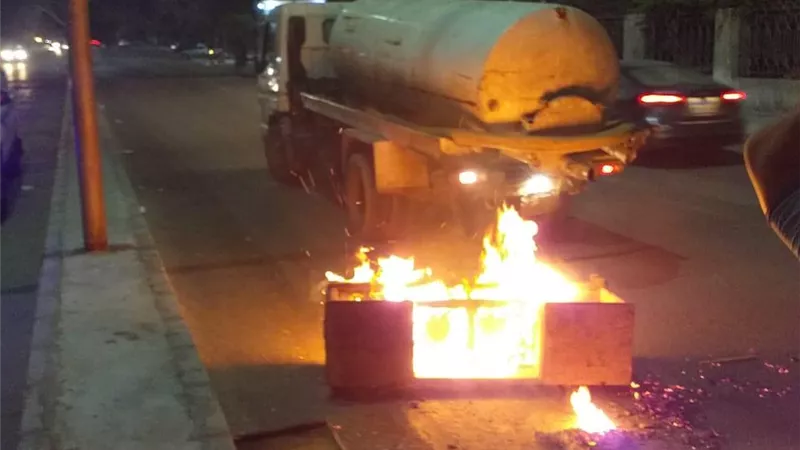 اخماد حرائق اللمبى فى نطاق حى ثالث بالاسماعيليه