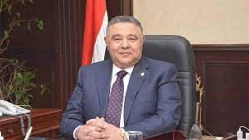 محافظ البحر الأحمر: تطعيم 30 ألف فرد من العاملين بالمنشآت السياحية