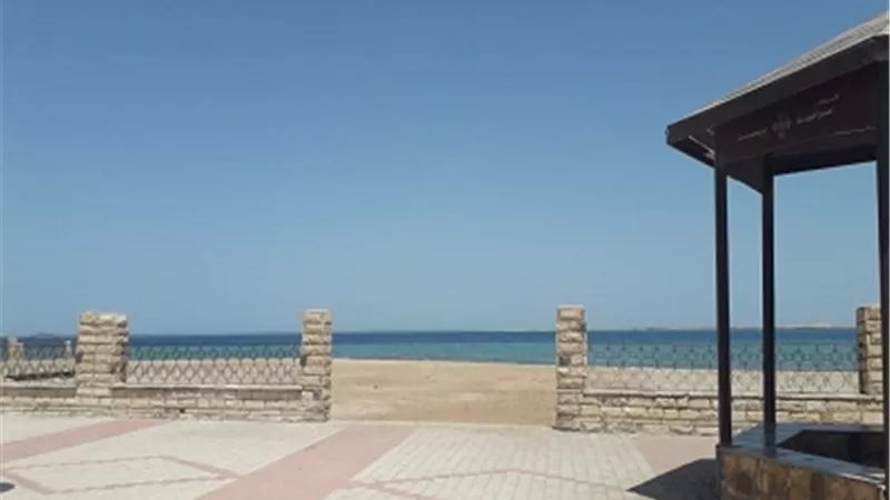 لجان مرور للتأكد من إغلاق الشواطئ والحدائق العامة فى سفاجا