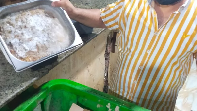 اعدام 155 كيلو اغذيه و100 لتر زيوت وعصائر وتحرير 18 محضر بالدقهليه