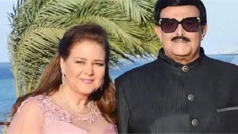 سمير غانم على اجهزة التنفس الصناعى بمستشفى فى المهندسين ودلال بالعزل فى طريق السويس