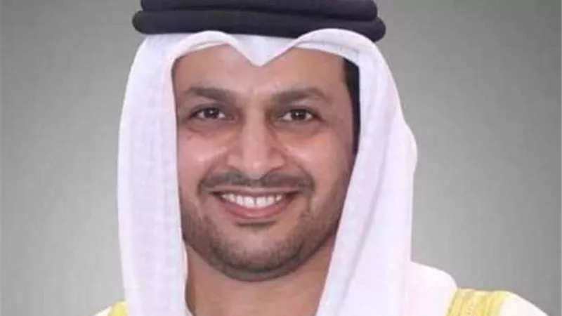سفير الأمارات د.حمد الشامسى هنا البابا تواضروس والإخوة الأقباط بعيد القيامة المجيد .