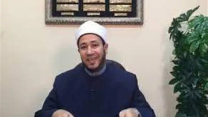 * هل ابتلاع الريق يفسد الصوم لو كان متجمعاً؟