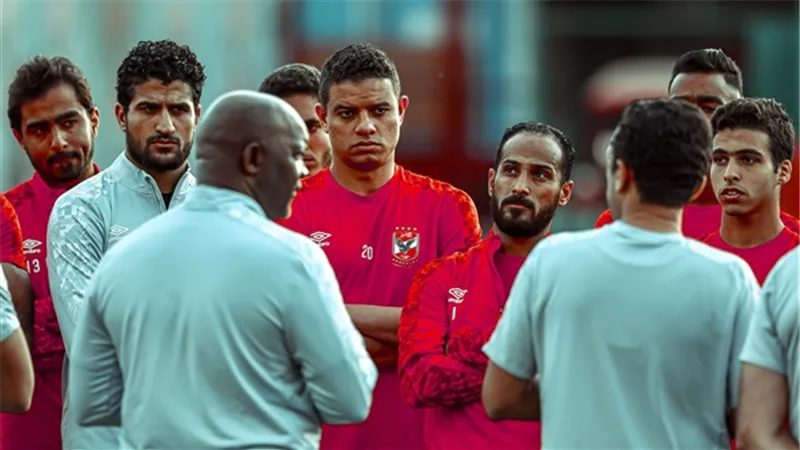موسيمانى يعلن قائمة الأهلى لمواجهة غزل المحلة فى الدورى