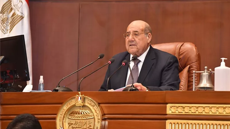 عبد الرزاق يفتتح اعمال الجلسة العامة للشيوخ لاستكمال مناقشة قانون المهندسين
