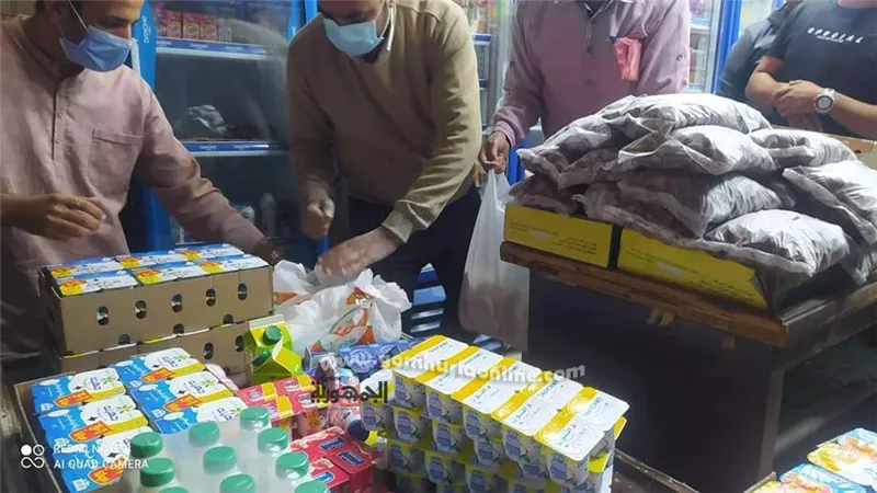 اعدام ١١٥ كيلو اغذيه فاسده وتحرير ١٤محضر فى حمله للصحه بالاسماعيليه