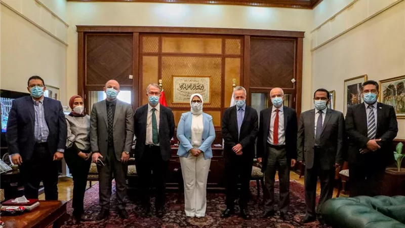 وزيرة الصحة: اعتماد تخصصات الباطنة من الكلية الملكية البريطانية