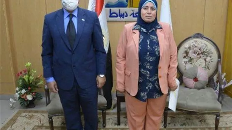 ناهد فكري أول عميدة لكلية التمريض بدمياط