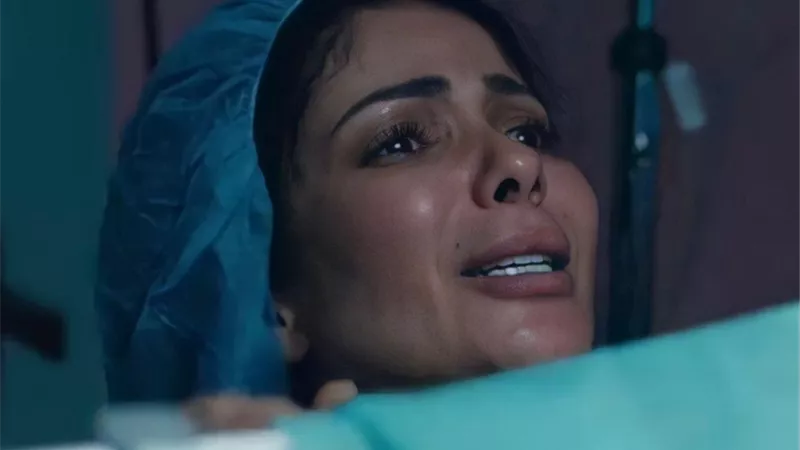 منى زكى: 