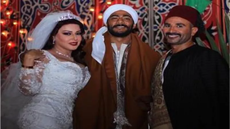 احمد سعد يهاجم سمية الخشاب بعد خفل زفافها على محمد رمضان