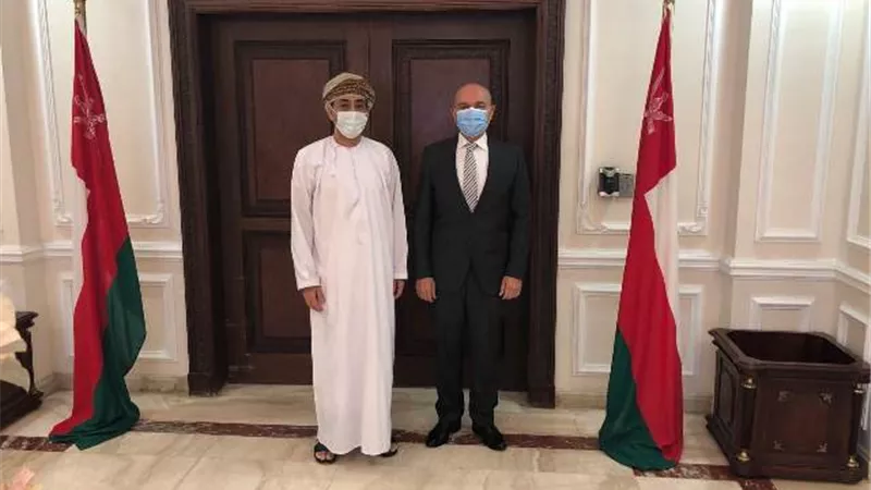 سفيرا الأردن وسلطنة عمان بالقاهرة يبحثان سبل تعزيز التعاون والتنسيق المشترك
