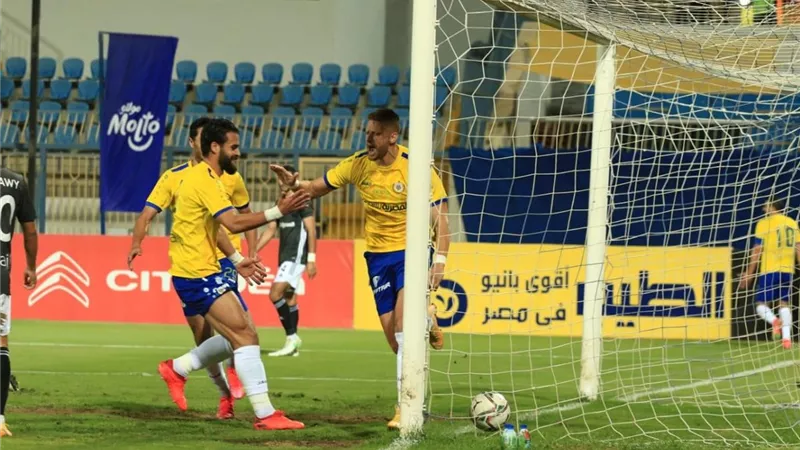 الفوز علي الجونة في سهرة رمضانية بملعب الدراويش