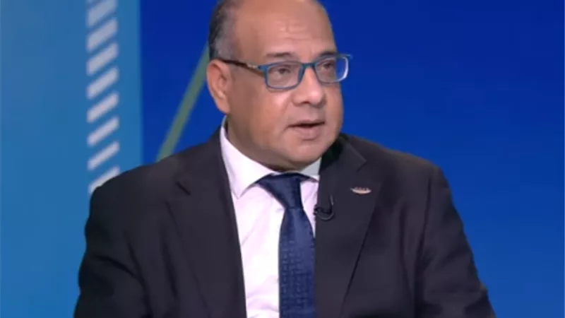 الدردير يكشف حقيقة توقيع زيزو للأهلي.. فيديو