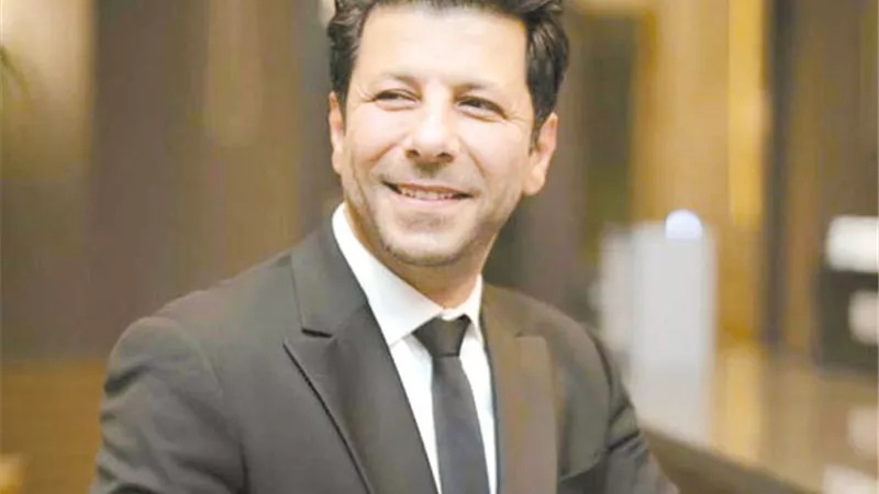 إياد نصار: تكريم زملاء الشهيد مبروك .. وسام علي صدري