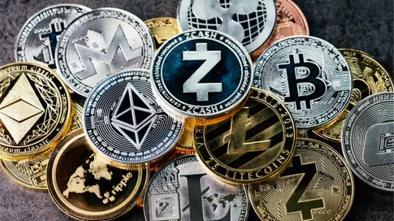 خبراء: ٢.٣ تريليون دولار حجم التداول في العملات الافتراضية وحصة بيتكوين تتراجع ل ٤٦٪ بعد ظهور عملات جديدة