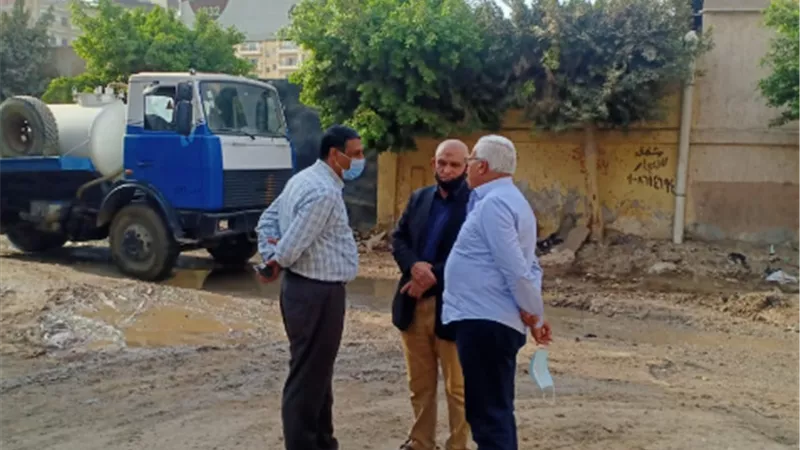 رئيس شركة مياه المنوفية يتابع ميدانيا أعمال الاصلاح بشبين الكوم