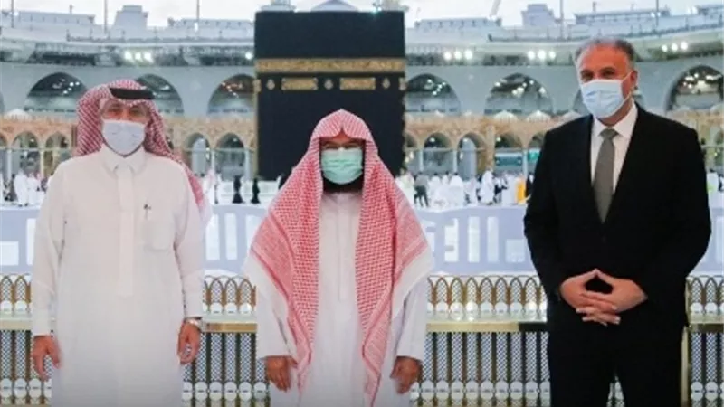 وزير الإعلام الفلسطيني يثمّن جهود السعودية في خدمة الحرمين الشريفين