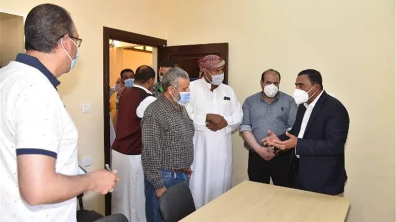 محافظ مطروح يزور قرية سيدنا هود إحدى مشروعات حياة كريمة بالحمام