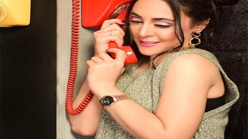 إطلالة رقيقة للفنانة هاله مرزوق فى أحدث ظهور