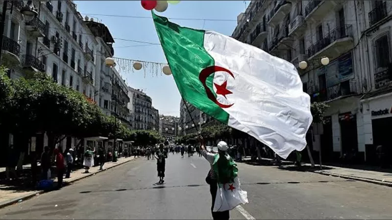 اتحاد العمال بالجزائر يحذر من الانسياق وراء دعوات الإضراب المشبوهة