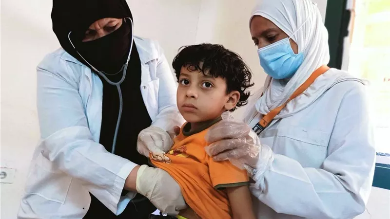 صحة المنيا : فحص وعلاج 1497 مواطنا بقرية دلجا ضمن مبادرة حياة كريمة