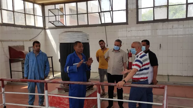 رئيس مياه قنا يتفقد المشروعات الجديدة بمركزى نجع حمادى وأبوتشت