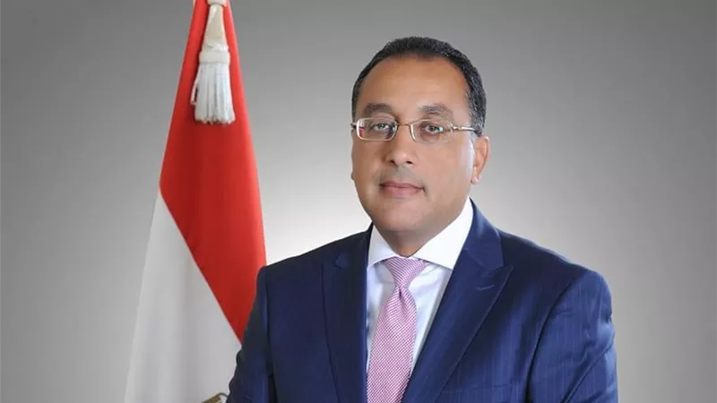 وزير التنمية المحلية يهنئ رئيس مجلس الوزراء بمناسبة حلول ذكري ليلة القدر