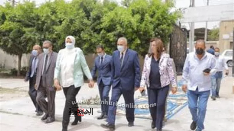 محافظ دمياط تفتتح المدرسة الثانوية التجارية المتقدمة بتكلفة ٩ ملايين جنيه ضمن إحتفالات العيد القومى للمحافظة