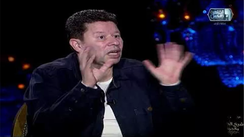 خناقة بين رضا عبد العال وشيخ الحارة 