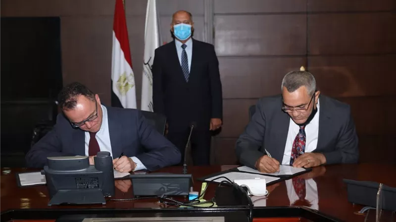 الوزير : إنشاء شبكات حديثة وتعظيم منظومة النقل الجماعي في مصر