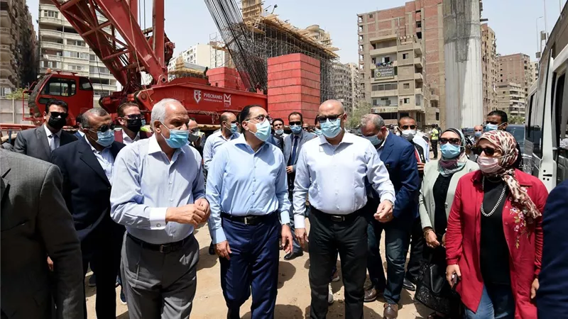 غلق بعض قطاعات شارع الهرم لتنفيذ أعمال الخط الرابع لمشروع مترو الانفاق