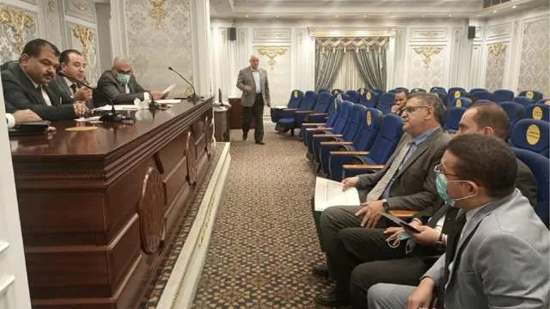 اتصالات النواب تعاين المناطق المحرومة من خدمات الانترنت والتليفون الأرضي بالدائرة الثالثة في الإسماعيلية..صور