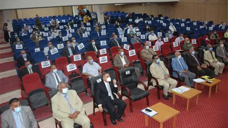 محافظ الوادي الجديد يترأس اجتماع المجلس التنفيذي للمحافظة