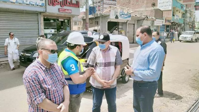 محافظ الشرقية يُتابع أعمال إنشاء كوبريين بمدينة أولاد صقر