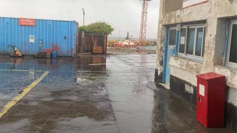 طقس غير مستقر برق ورعد وأمطار متوسطة على راس غارب والغردقة