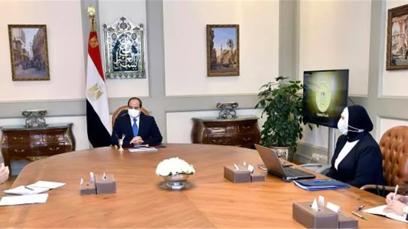 السيسي: إنتاج واستخدام وتصدير الهيدروجين الأخضر.. ضمن خطة تنويع مصادر الطاقة