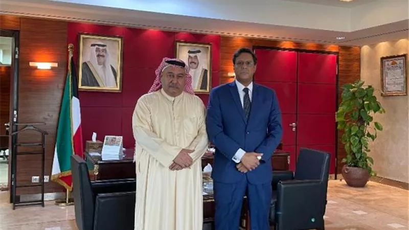 السفير الكويتي بالقاهرة يتسلم من الموريتاني ودادي سيدي هيبة رئاسة عمادة السلك الدبلوماسي العربي بمصر