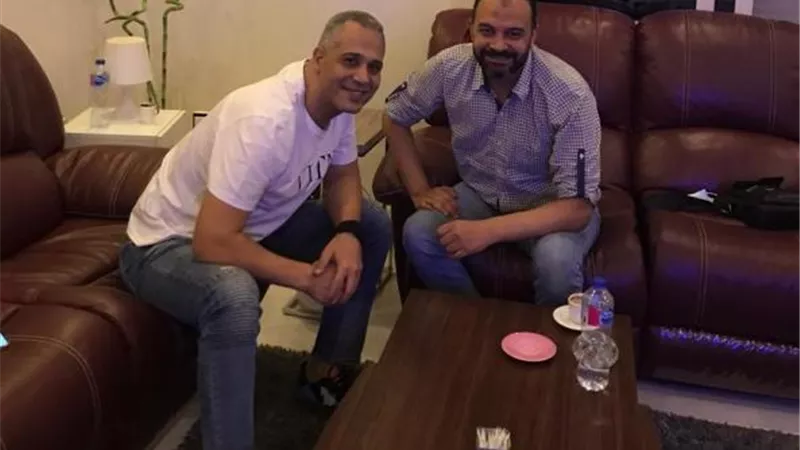 مصطفى درويش : سكتي مع نيللي سالكة .. وبعد العيد ندخل 