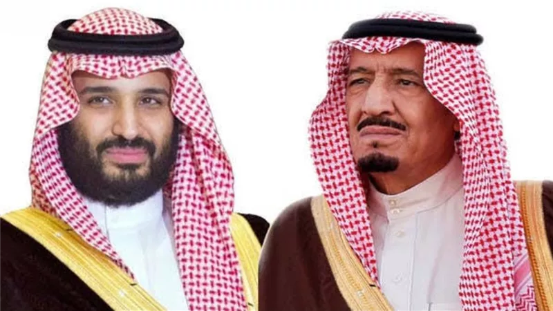 خادم الحرمين الشريفين وولي العهد يسجلان في 