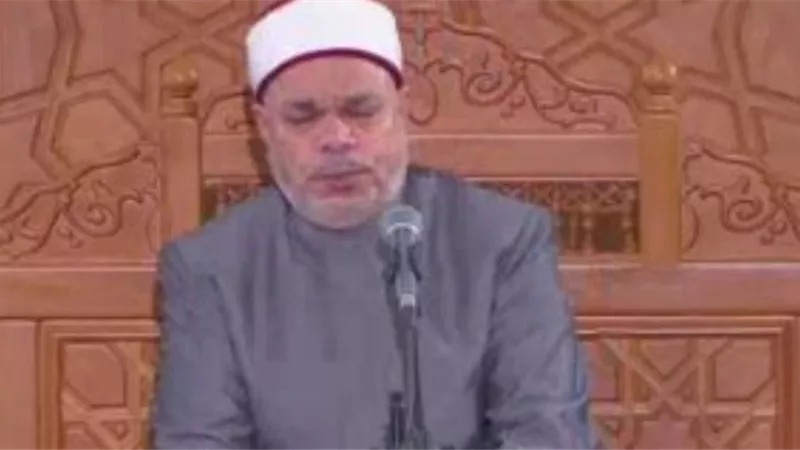 بدء شعائر صلاة عيد الفطر بمسجد الماسة فى العلمين الجديدة