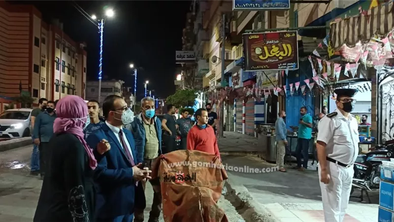 ٦٣ محضر لعدم إرتداء الكمامة وإغلاق ٢١ مقهى ومحال تجاري لعدم الإلتزام بالإجراءات الإحترازية
