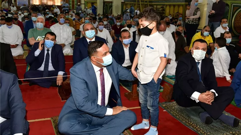 محافظ الدقهليه يهنئ المواطنين بعيد الفطر