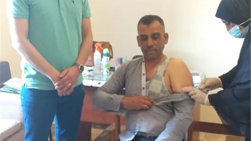 فرق طيبة متحركة لتطعيم دور المسنين والمنشآت السياحية بدمياط