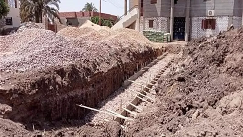ليلة: البدء فى إنشاء مدرسة التعليم الاساسي بقرية شم البصل البحرية