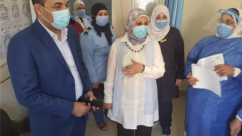 وكيل الصحة بدمياط يفاجئ المستشفيات في أول أيام العيد ويشكر الأطقم الطبية
