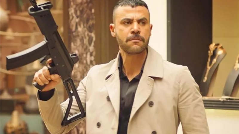 محمد إمام يتألق من كواليس 