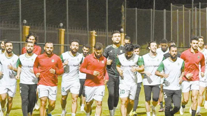 الاتحاد يلغي إجازة العيد