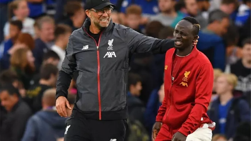 كلوب يعلق على رفض ماني مصافحته عقب مباراة ليفربول أمام مانشستر يونايتد